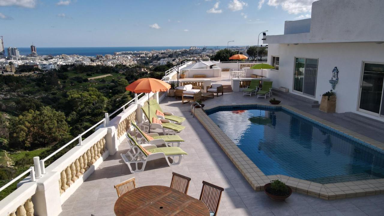 Beautiful Villa With Breathtaking Views In Swieqi By 360 Estates Is-Swieqi Exterior photo